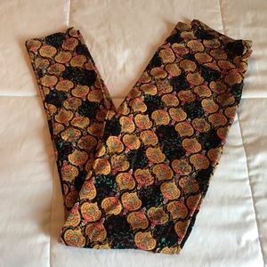 LulaRoeONE SIZE leggings